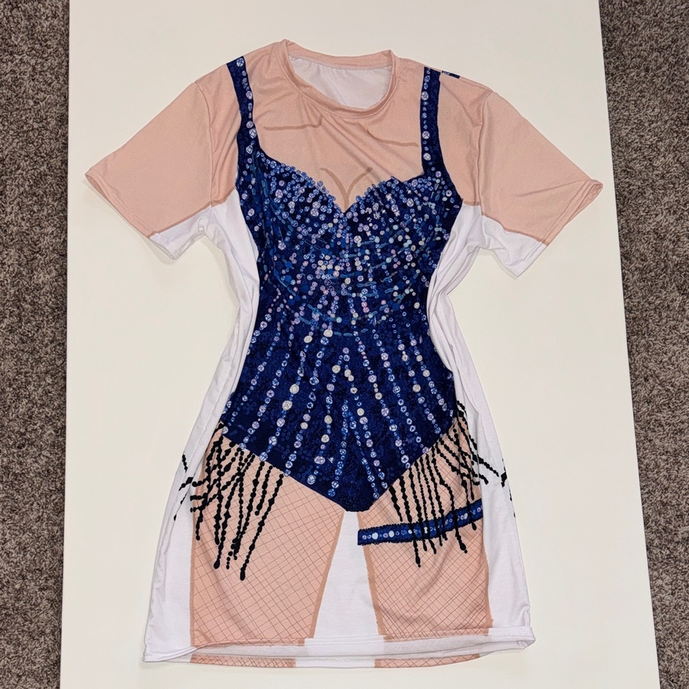 Taylor Swift Oversized tshirt with Eras Tour costume printed front & back